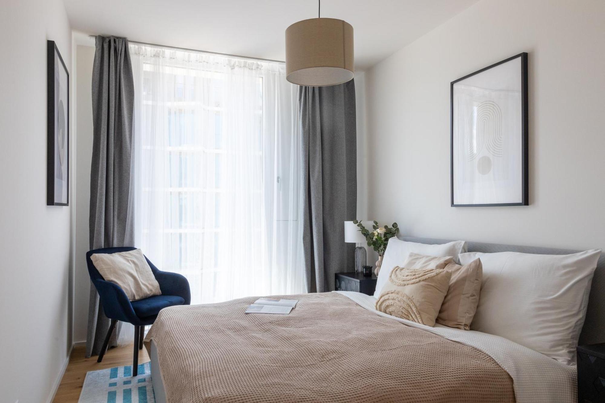 Apartmán Days - 2bdr - Balcony - Garage Parking - Easy Center Access Prague